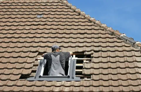 Pose de velux - Salernes